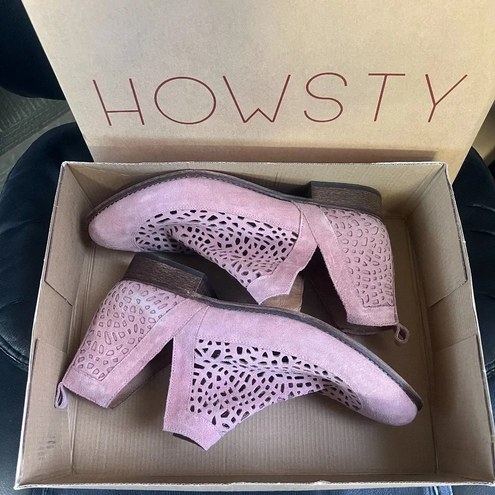 Anthropologie Howsty Nekal Pink Perforated Ankle Boot‎ Size-41  NWB